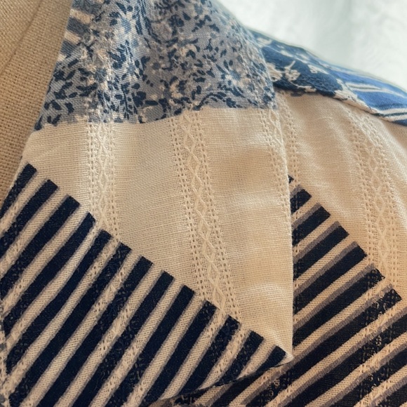 Collard top - Picture 3 of 10